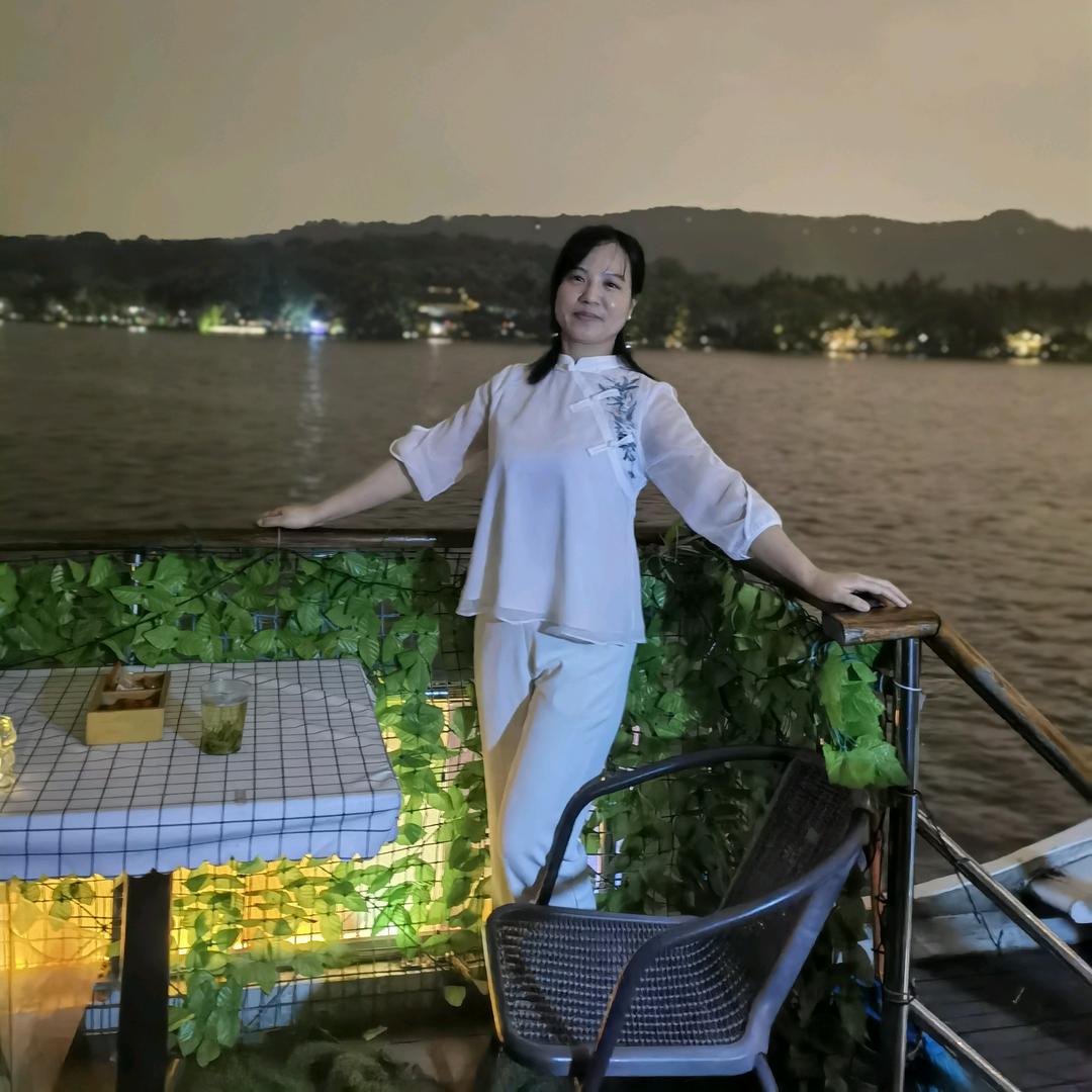废品回收阿涓