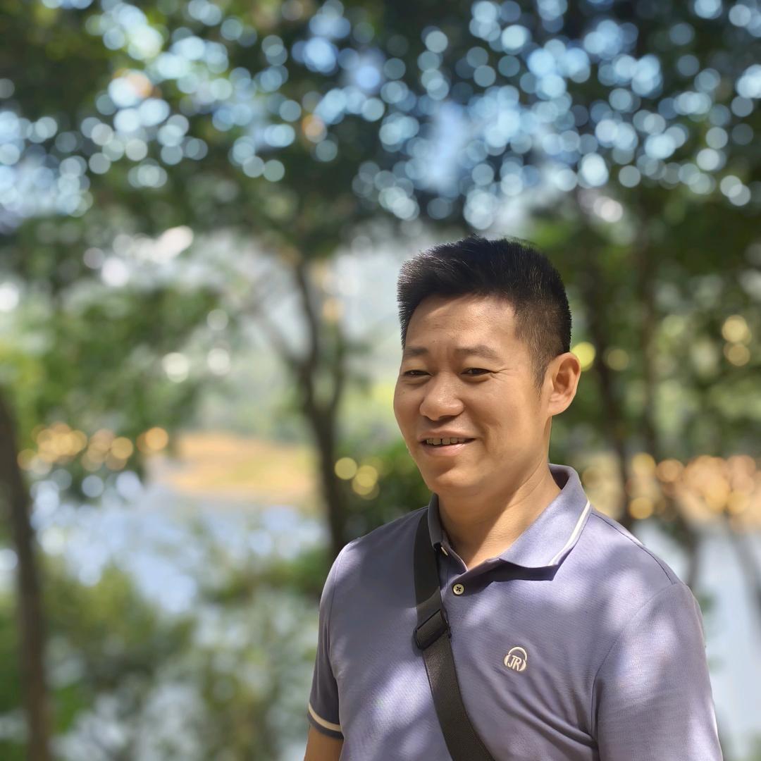 XIXI辉