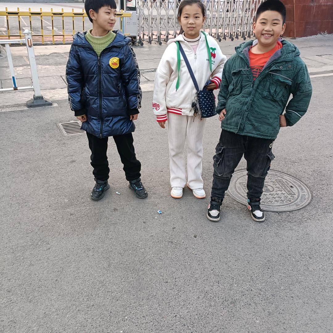 新舟店《糖果小天使》姚姐