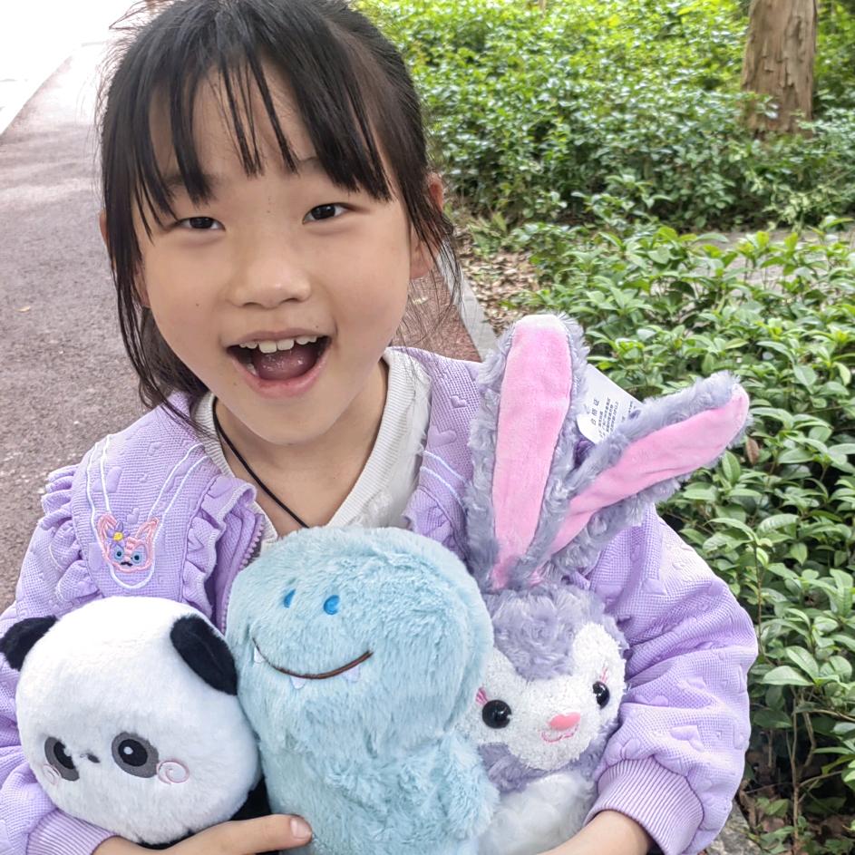 小小的樱桃❤️