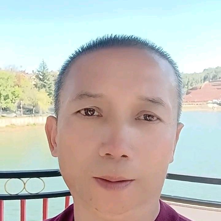 爱玩哥