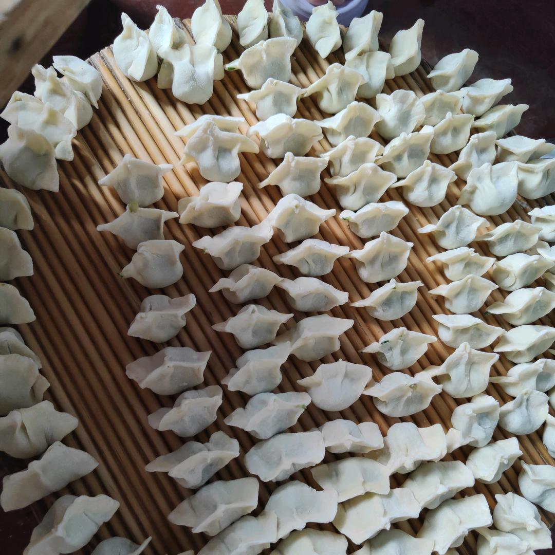 做自己的女王👑（有关必回)