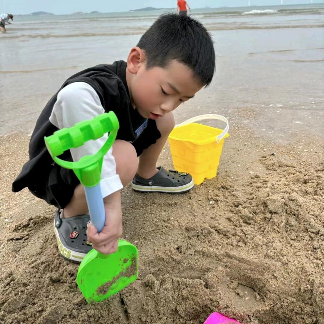 天天开心🌹🌷🌷