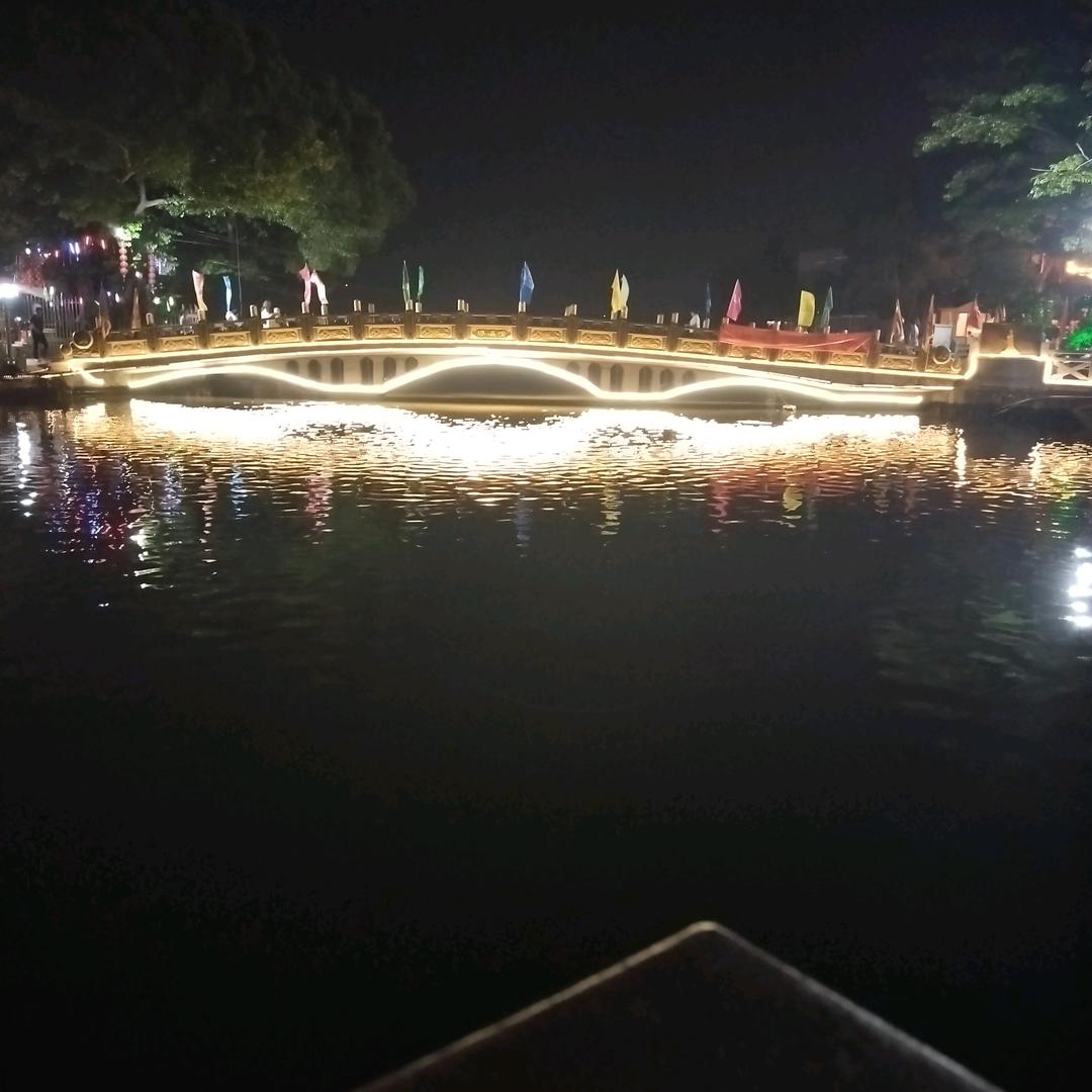 再见陌生人，余生各自安好