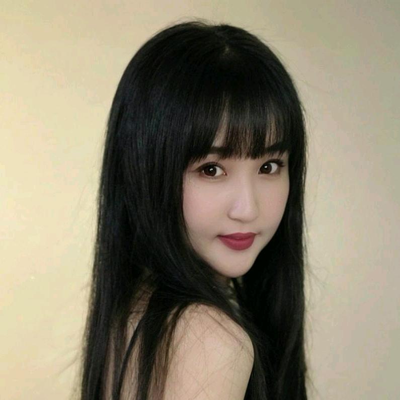初吻给了小奶瓶