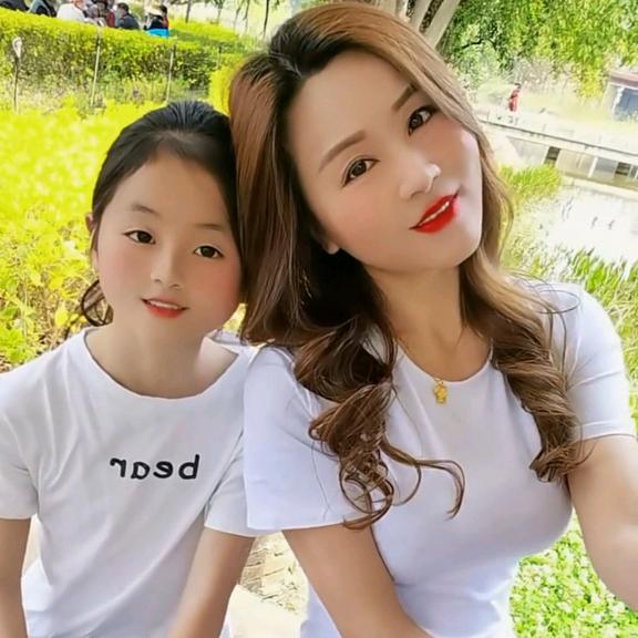 娜娜（单亲妈妈）