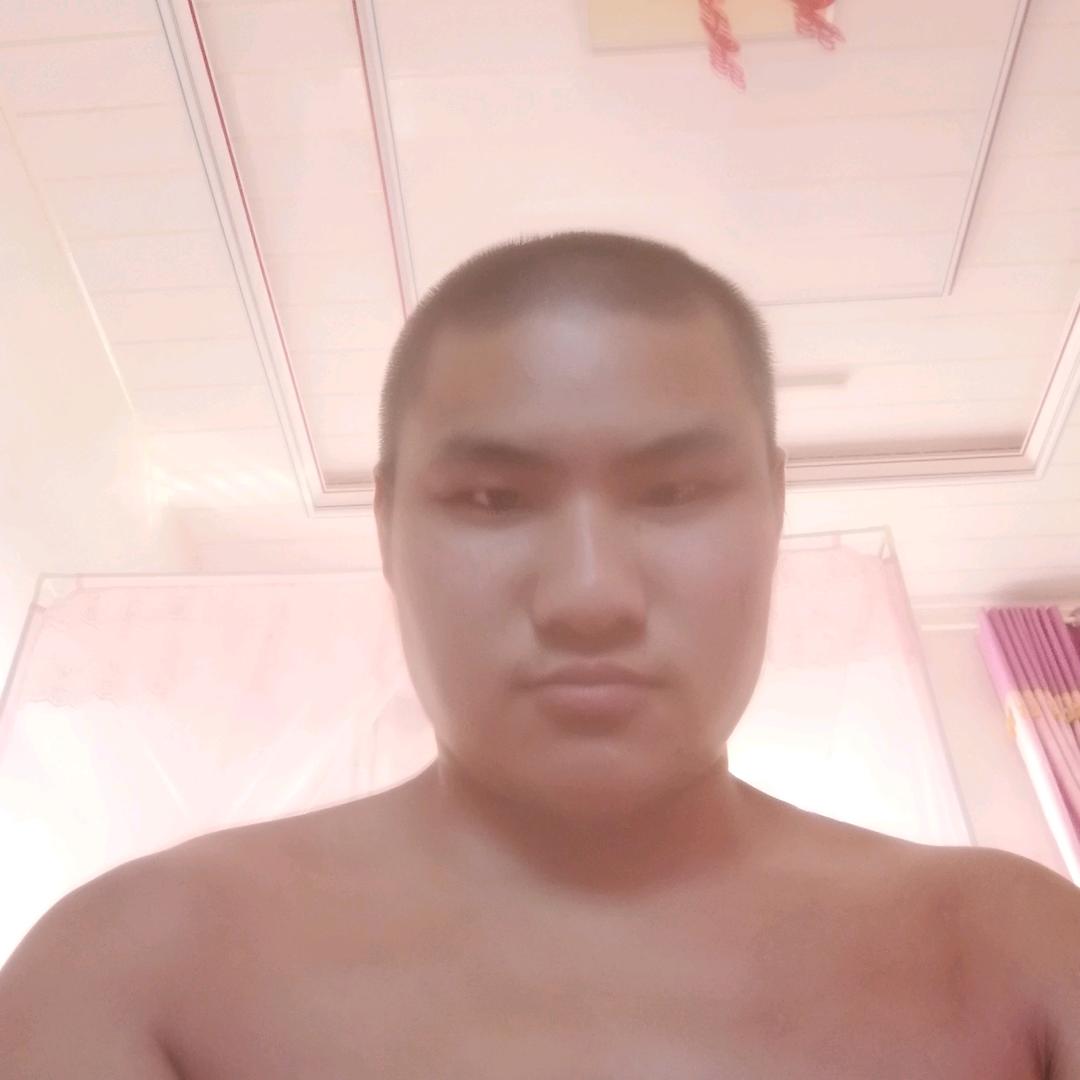 00后帅哥