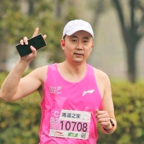 天翼在跑步