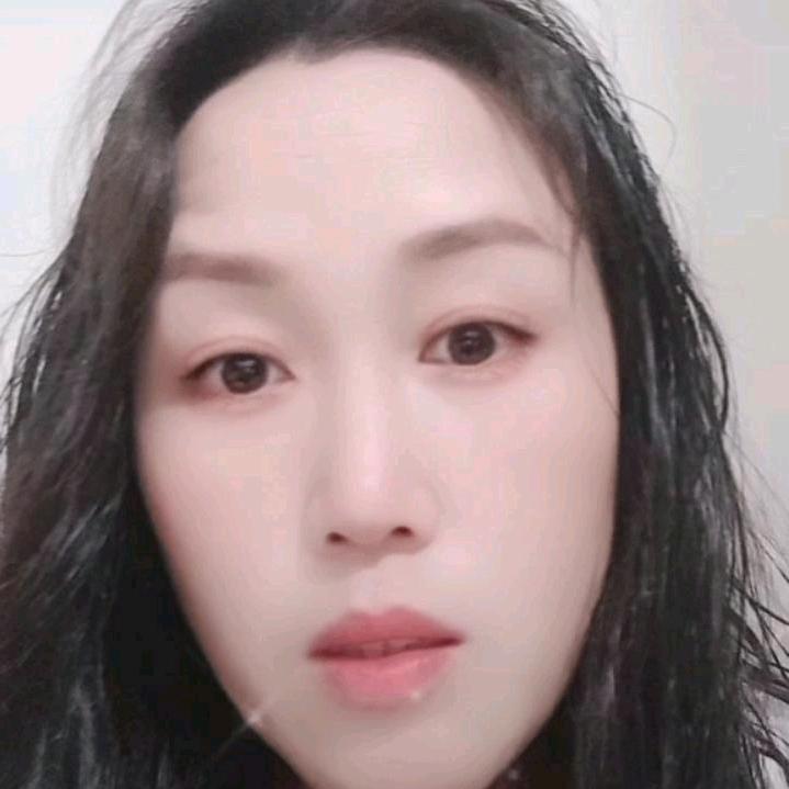 临泉   姜玲