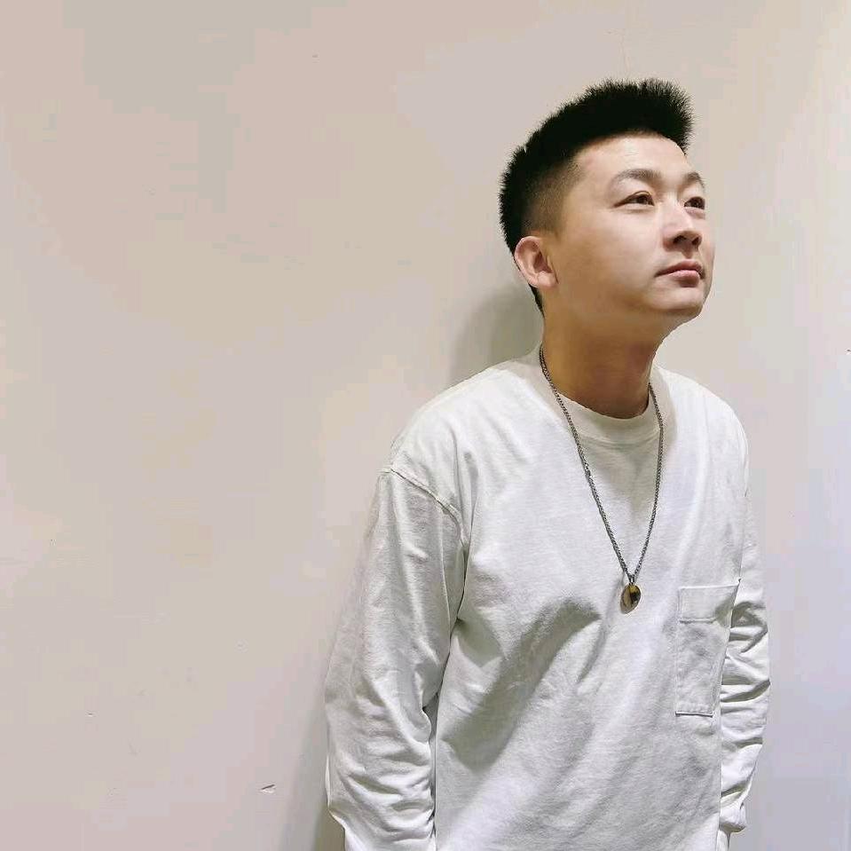 郝叔童品（哼哼）
