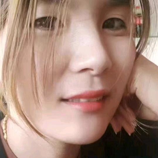 龙宝单身带大宝