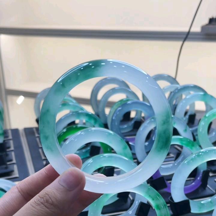 缅甸钰田珠宝臻选阁