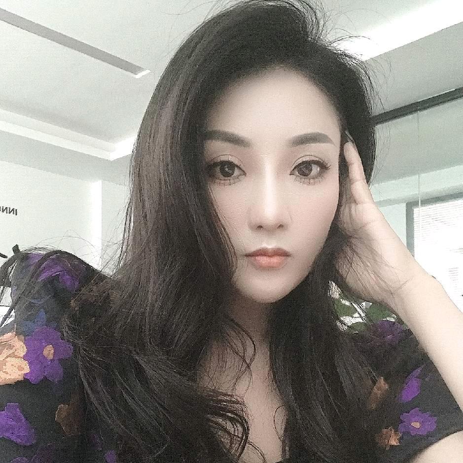 A-Lan 阿兰（帜行地毯）