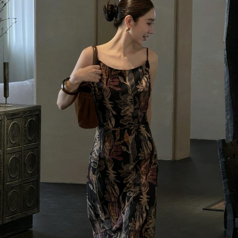 LiLi-李慧儿生活号穿搭图鉴