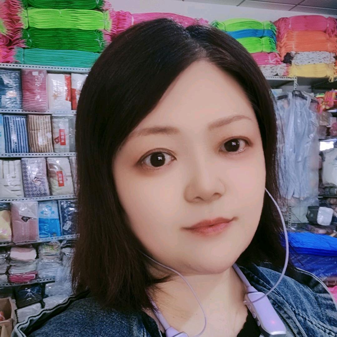 澡巾姐燕子