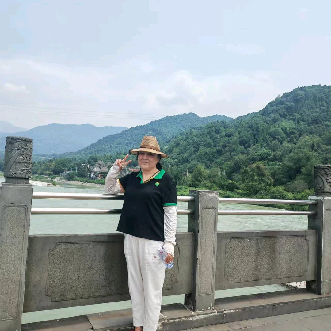 陈静！