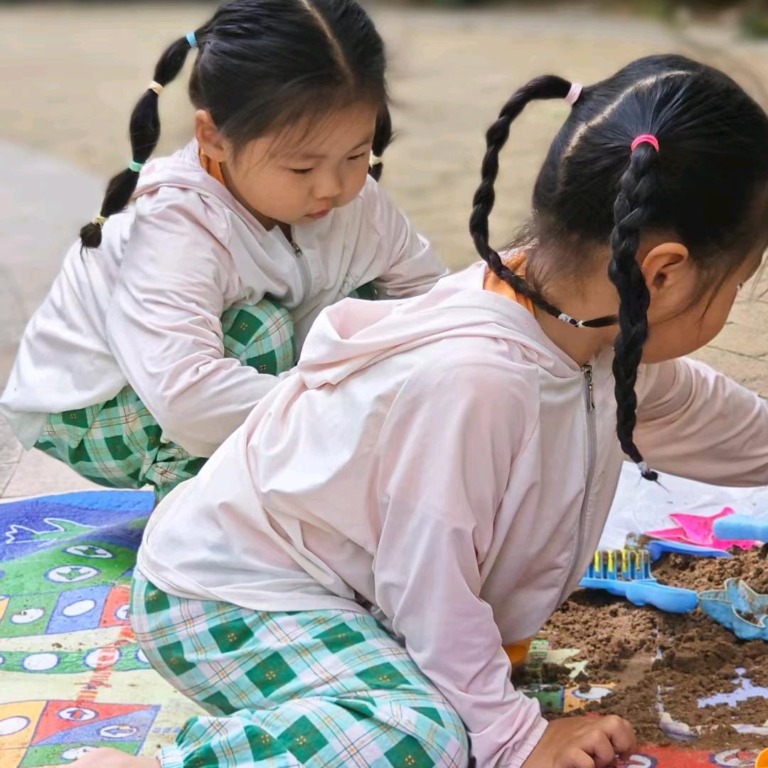 家有两对双胞胎