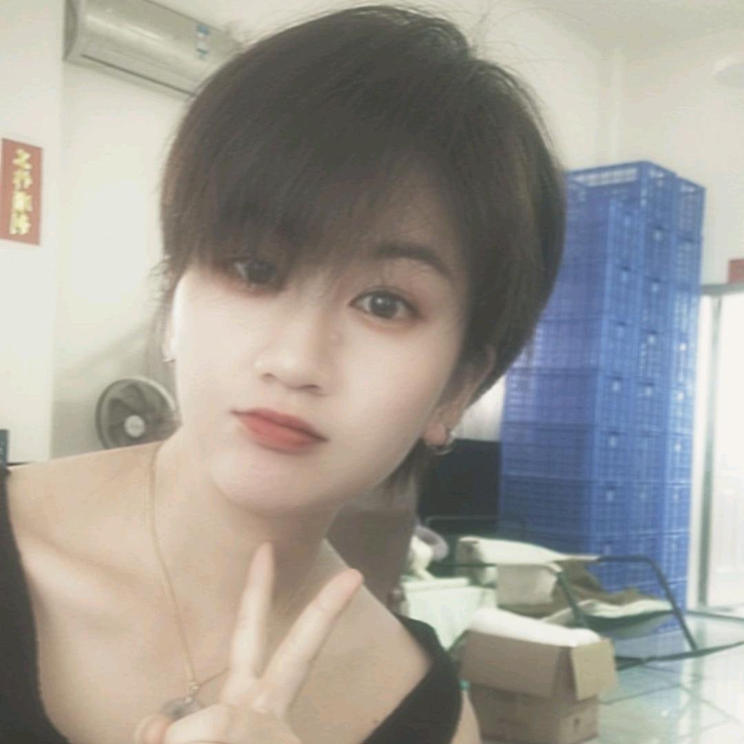 蚊子爱咬我💐