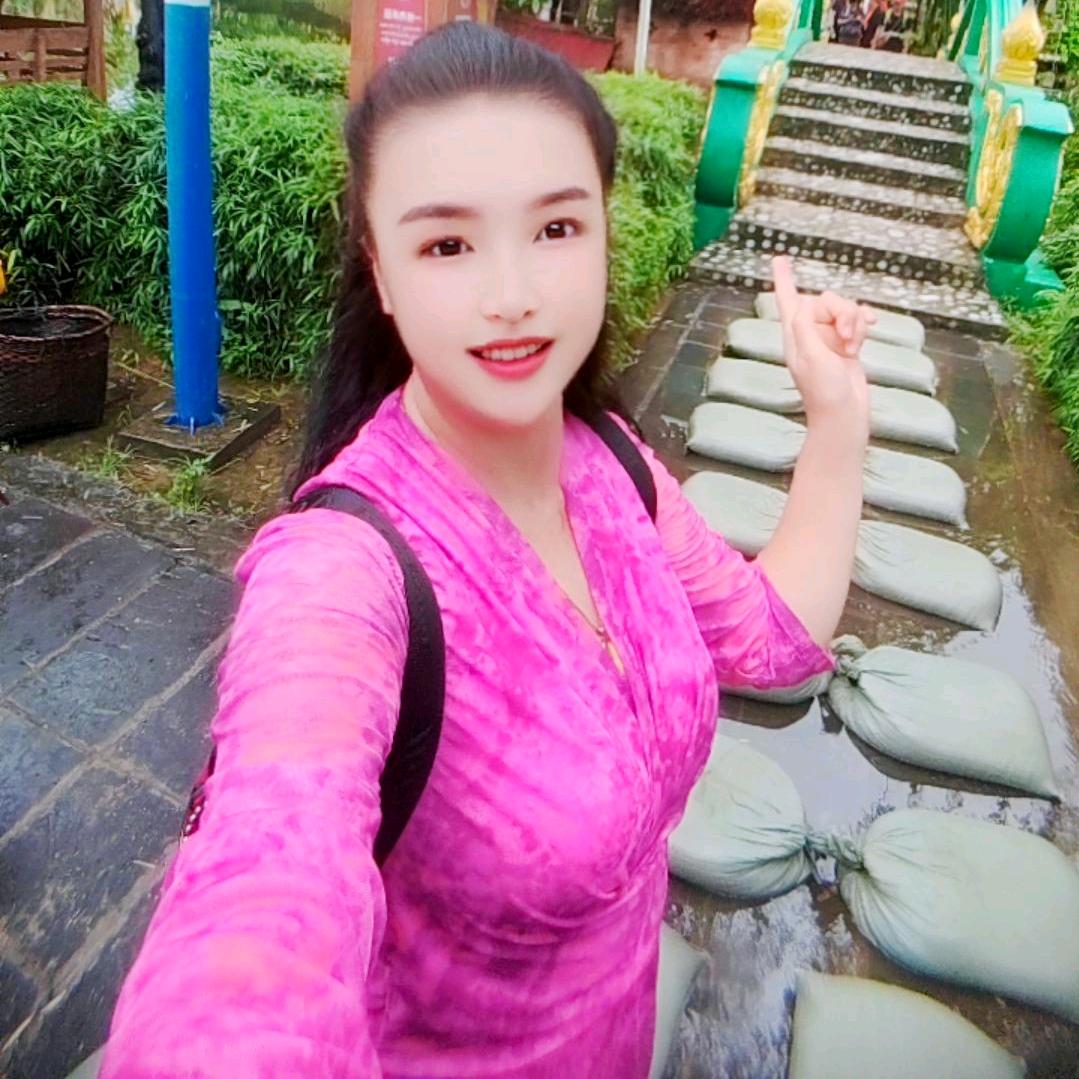 莲花（早上8：10开播）