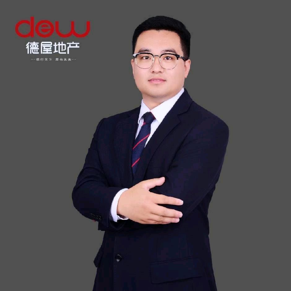 菏泽房探张小哥