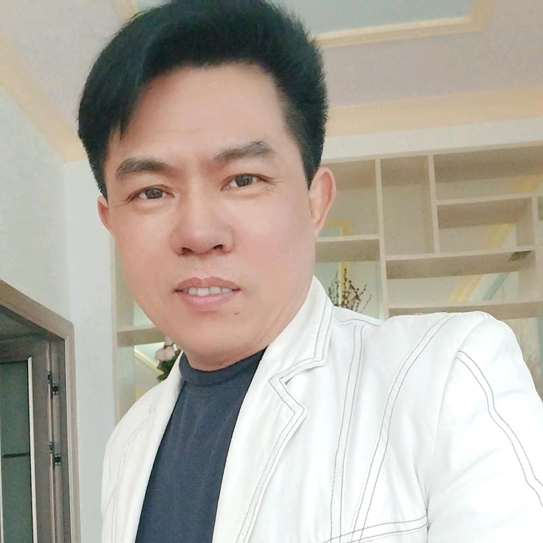 石哥晚上8:20首播