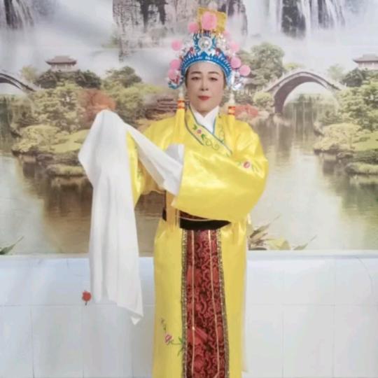 余好好妞妞