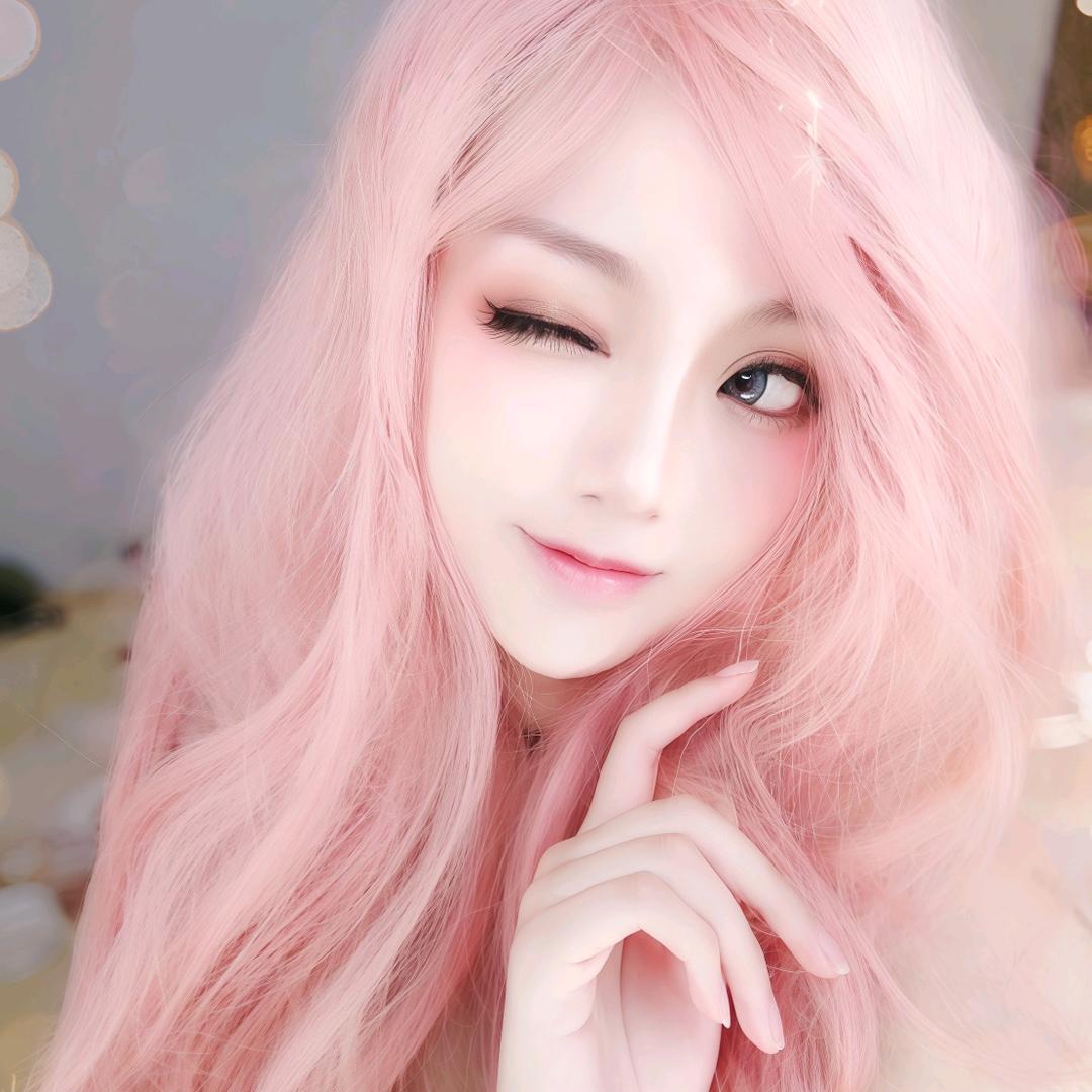 小狐狸爱啃大猪脚🐽