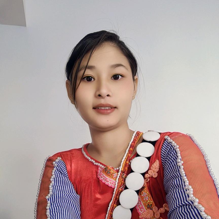张明瑶