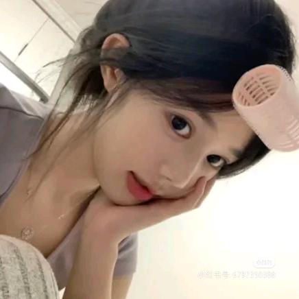 月亮歪歪🤩