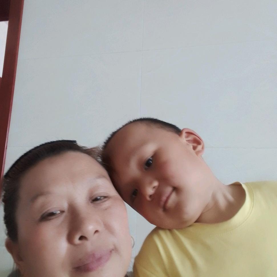 桂兰，大姐