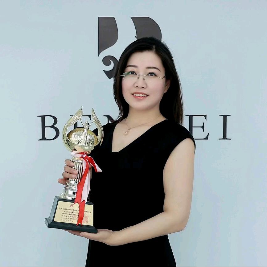 黄湾寻梦婚纱摄影_纹绣