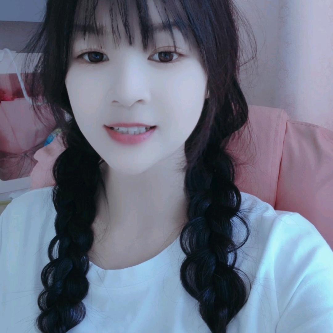 抢了我的辣条还想跑❤