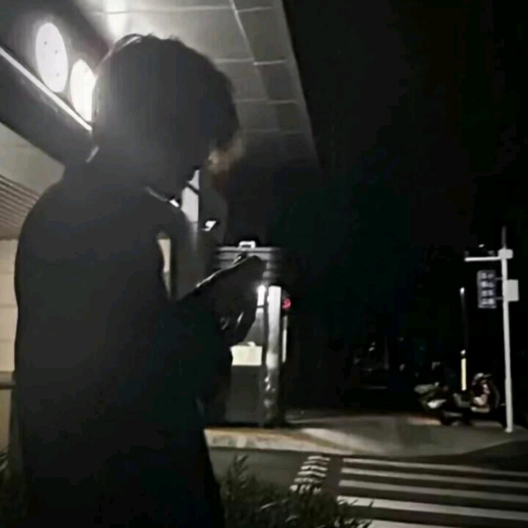Kiss 佳.