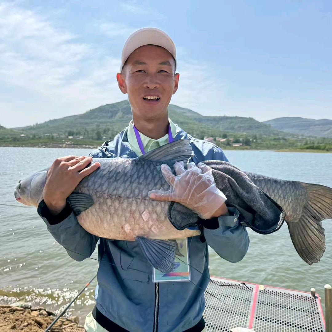 超睿渔具户外企业店