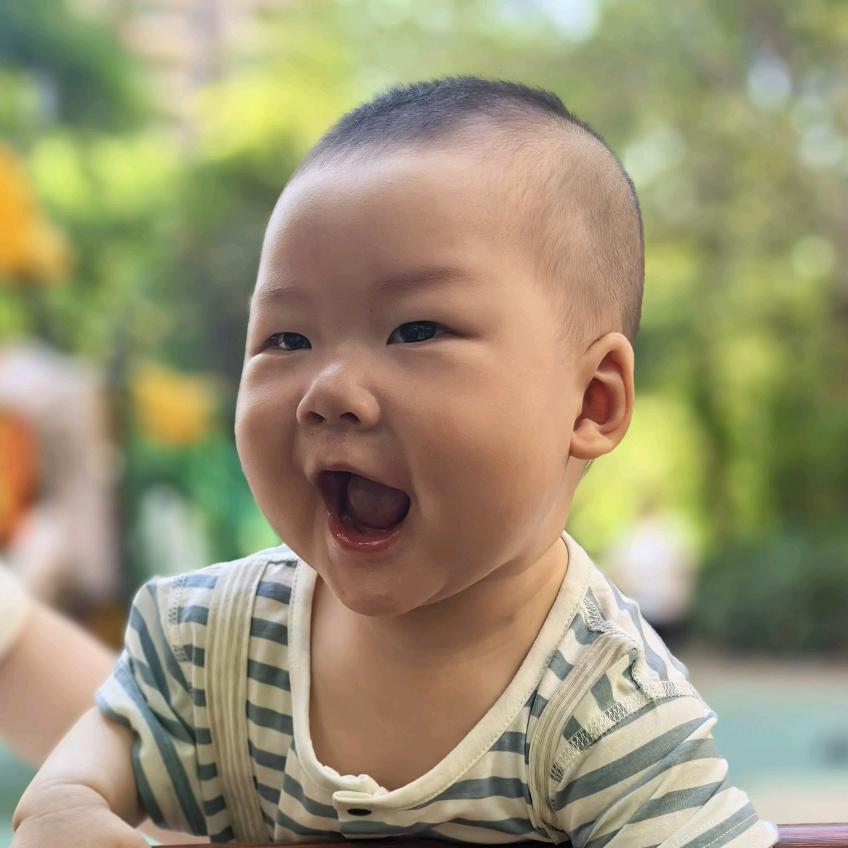 是超可爱的小糖啊