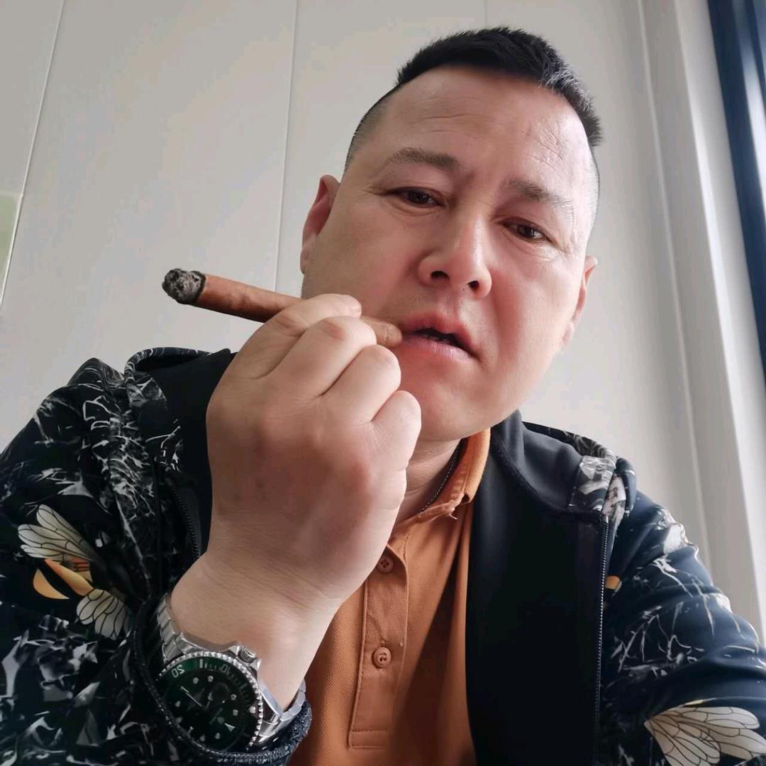 不在服务曲:三哥