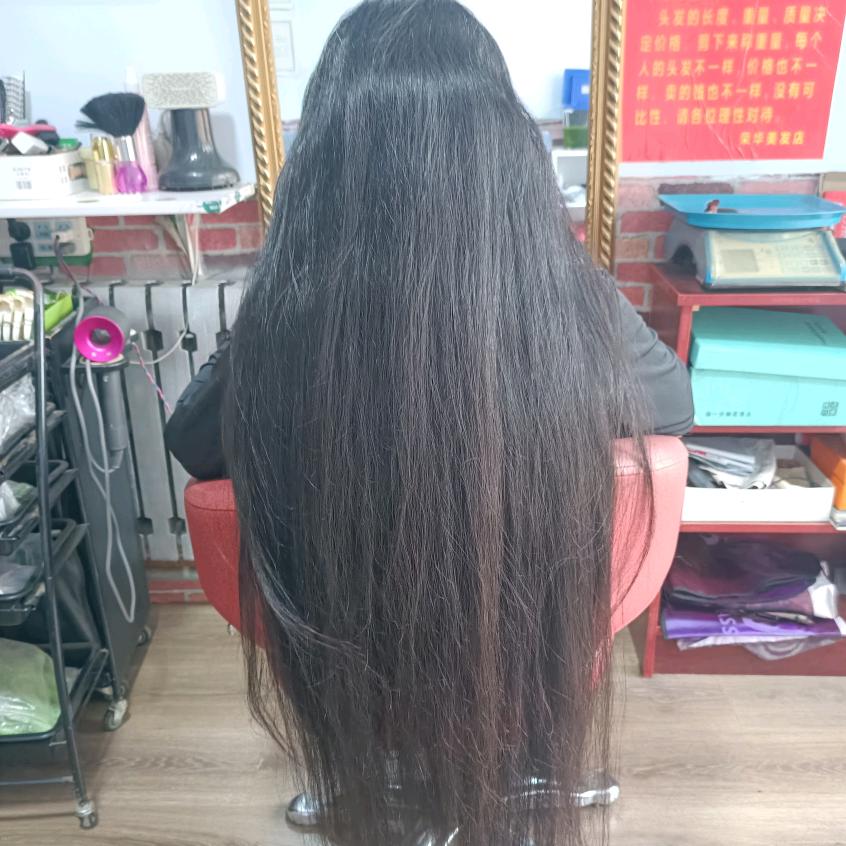 禹城市荣华美发店