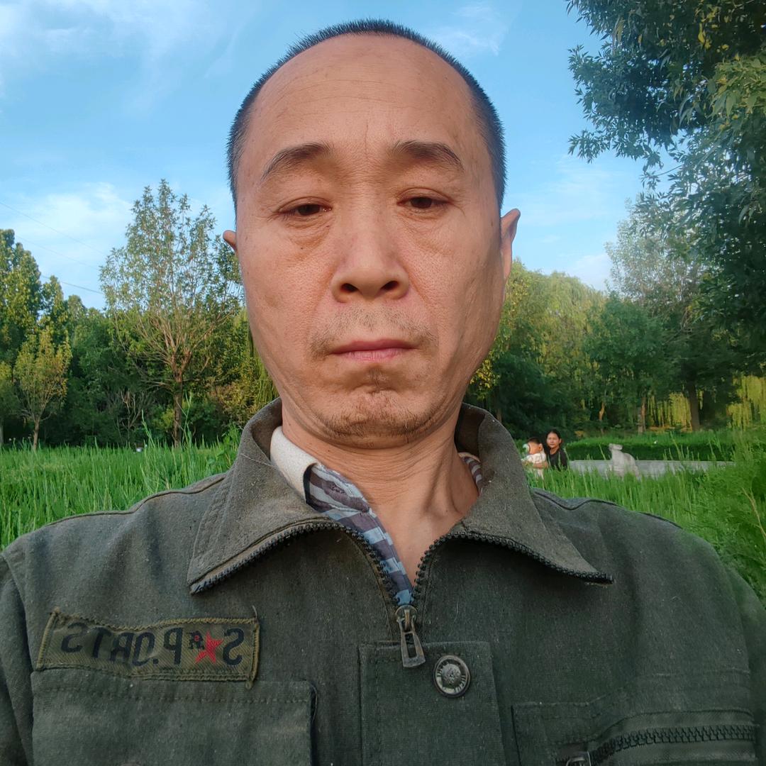 贾学召爱唱歌。唱🎤🎤🎤