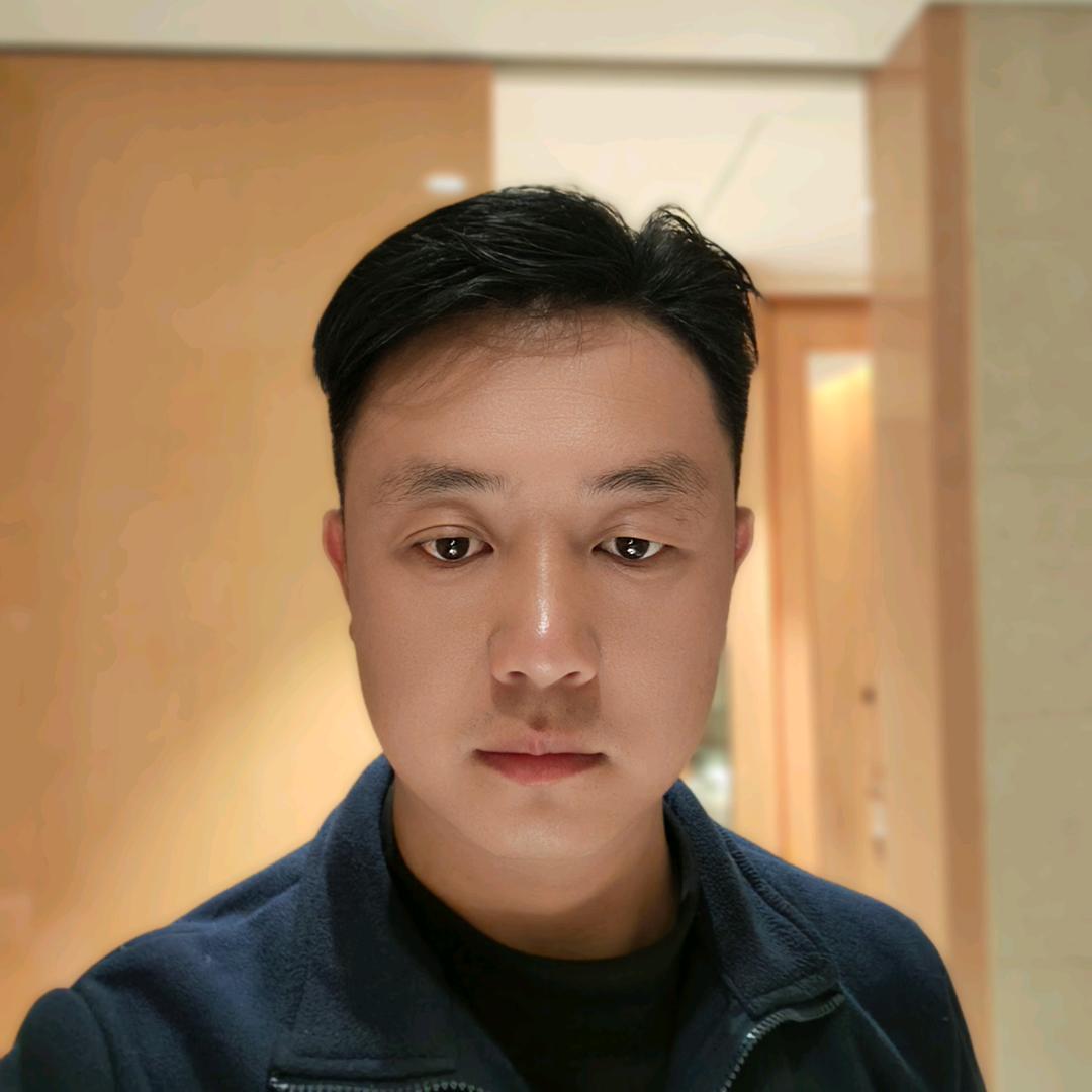 为生活陪富婆