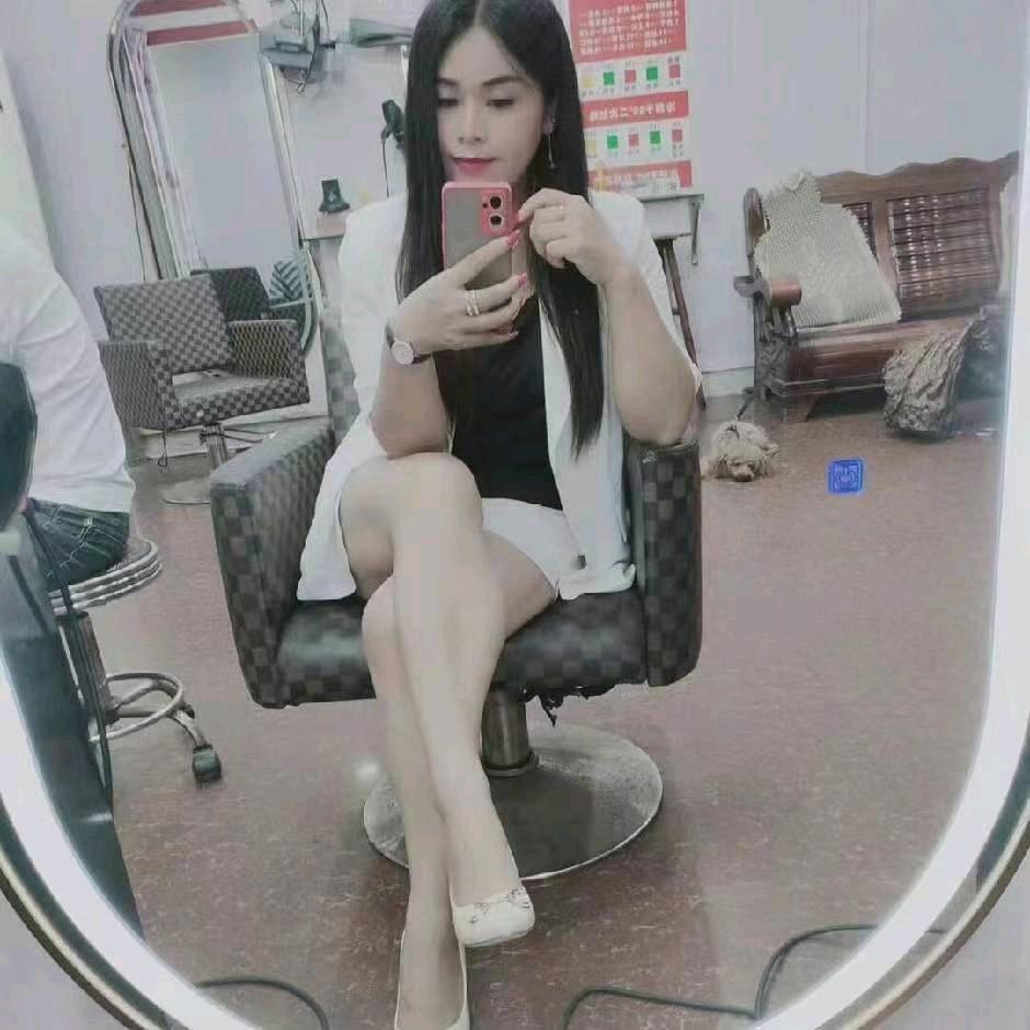 广西单身女老板😎