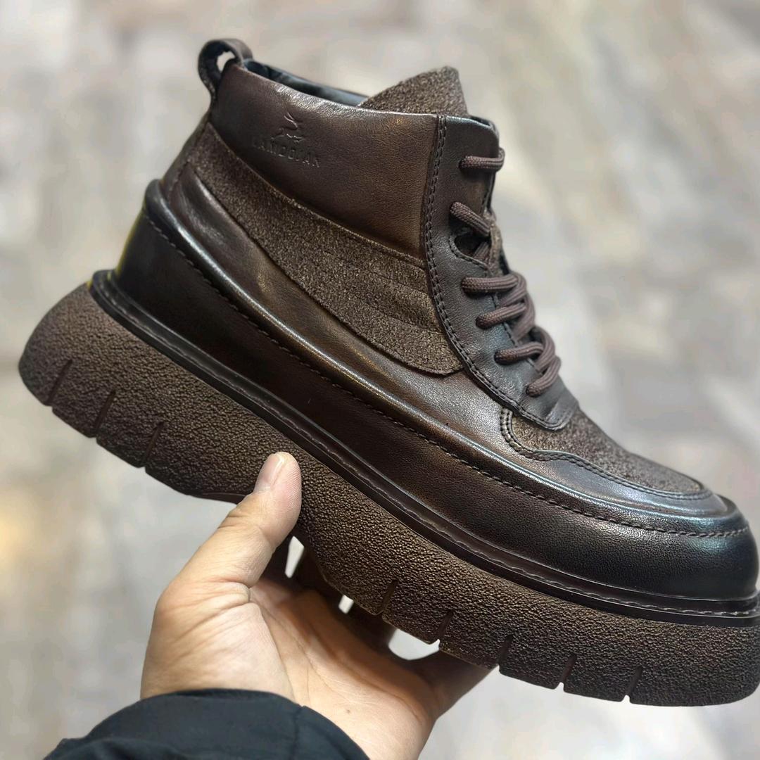 城中塔苏服装顶峰店