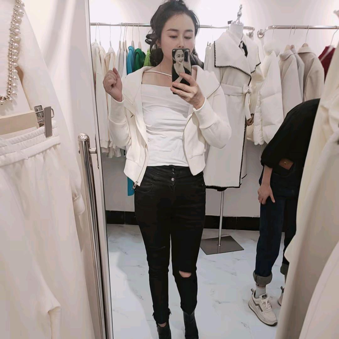 隆回美少妇。