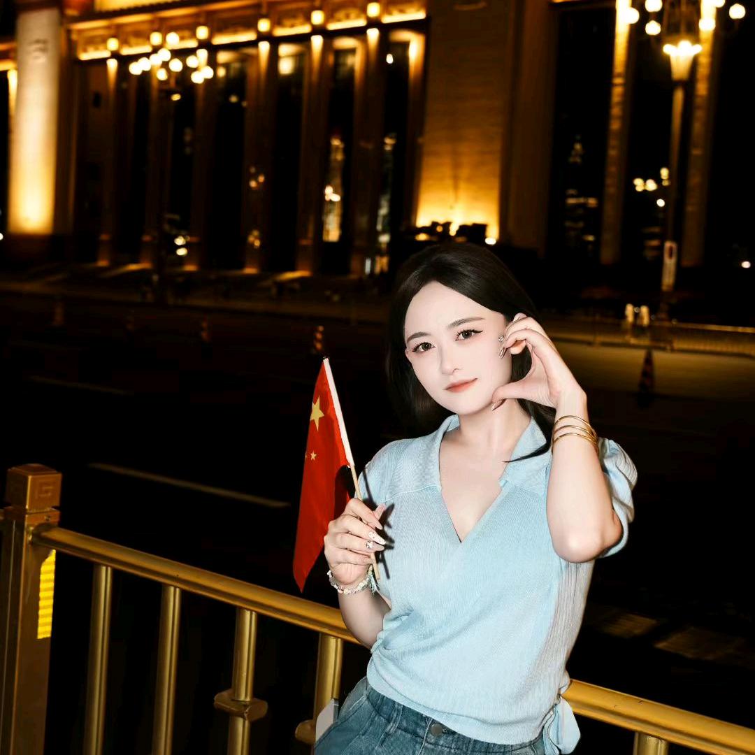 东莞  吴忧