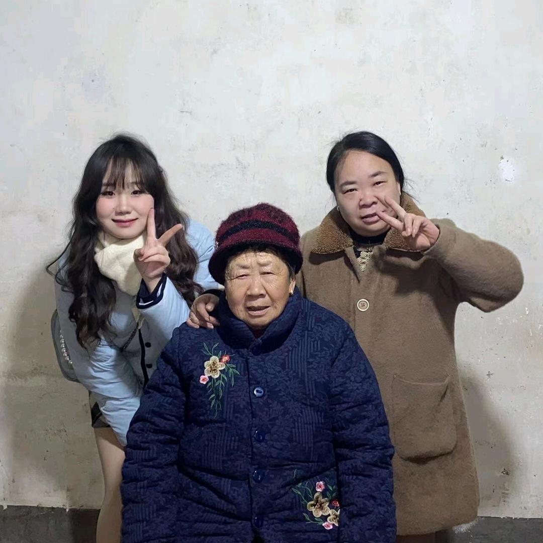 青春永驻🌹🌹🌹