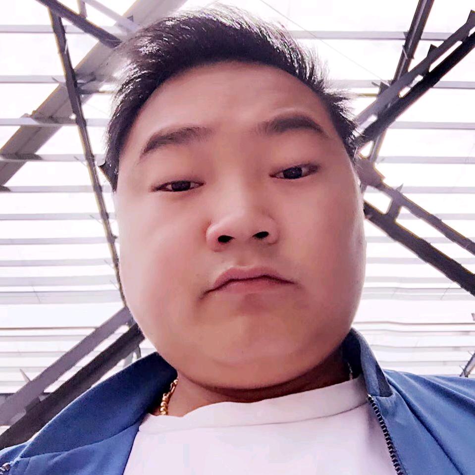 小啊江浩齐