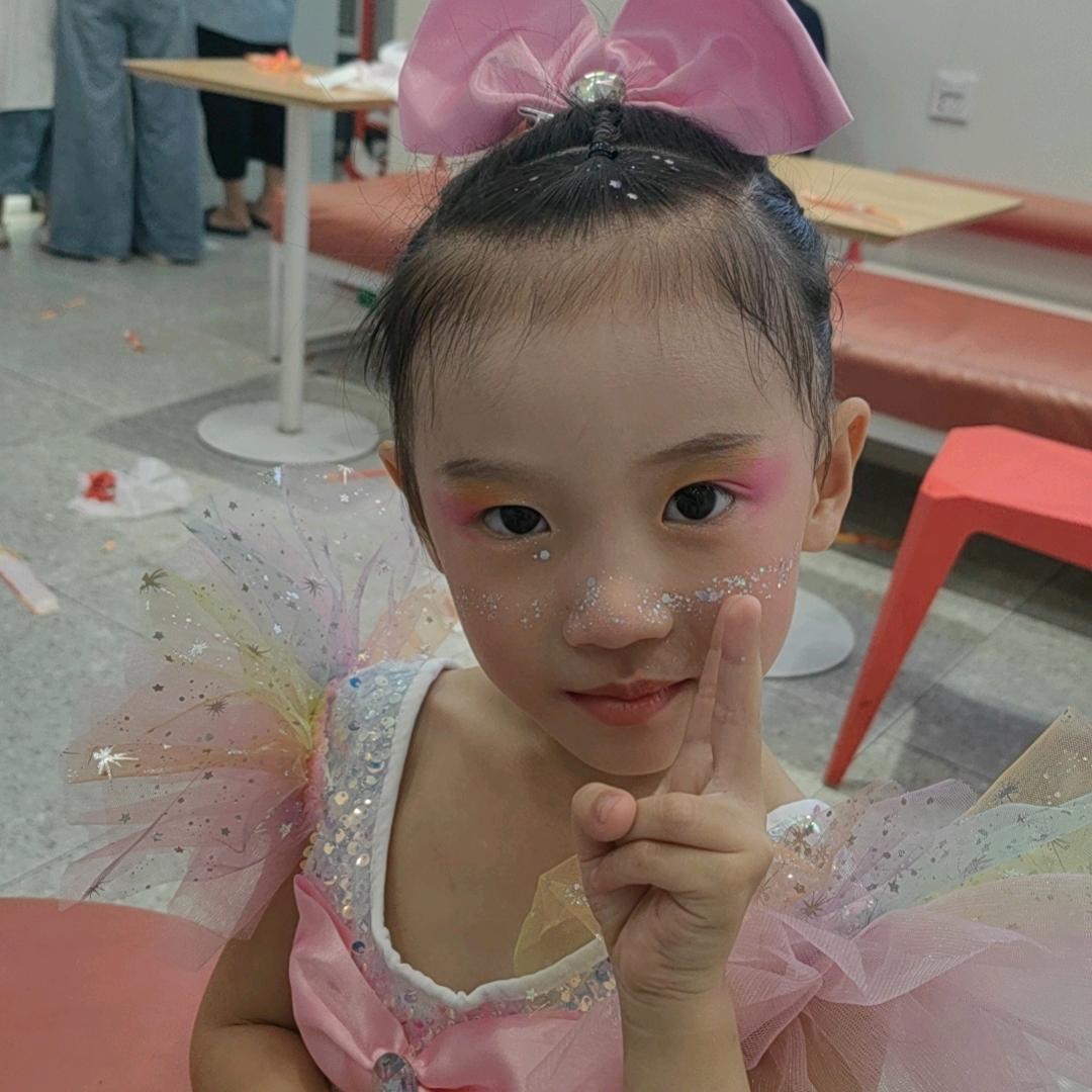 小小杨🌸
