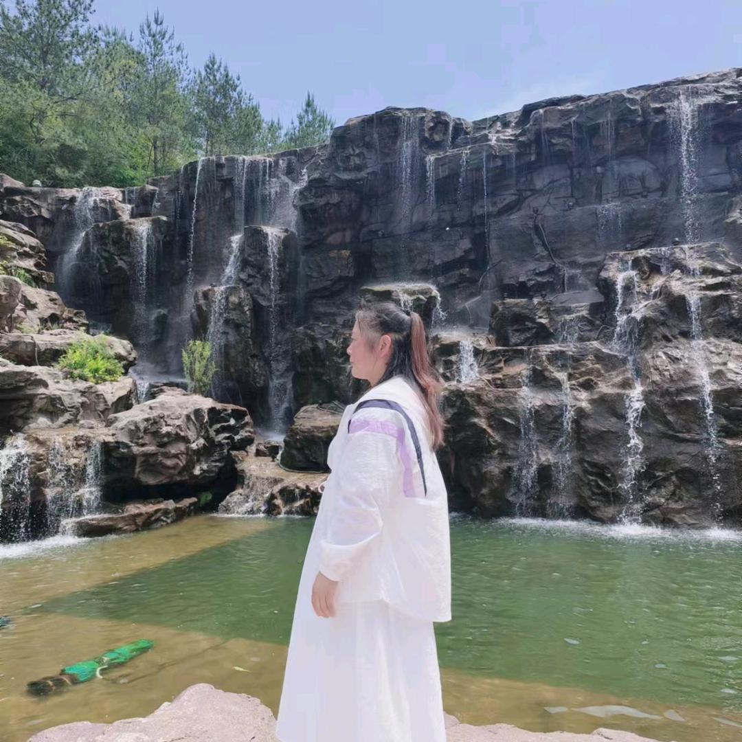 笑着美丽