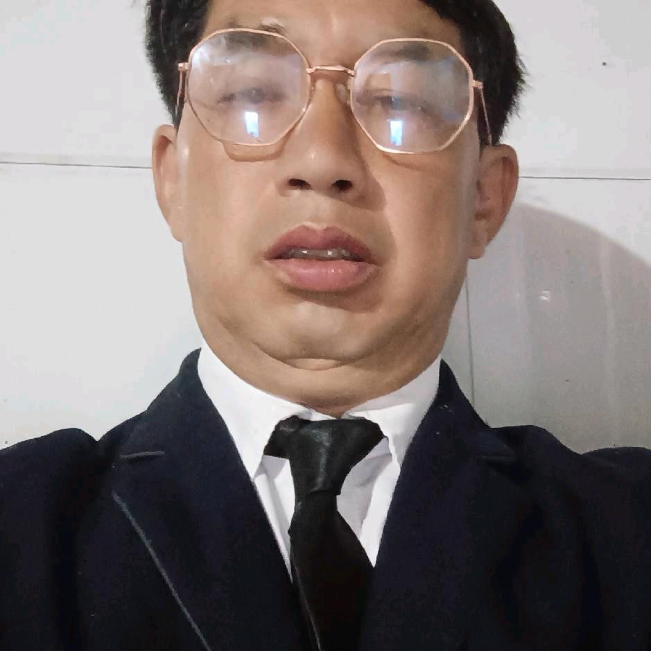 罗大哥（每天下午19点半准时开播）