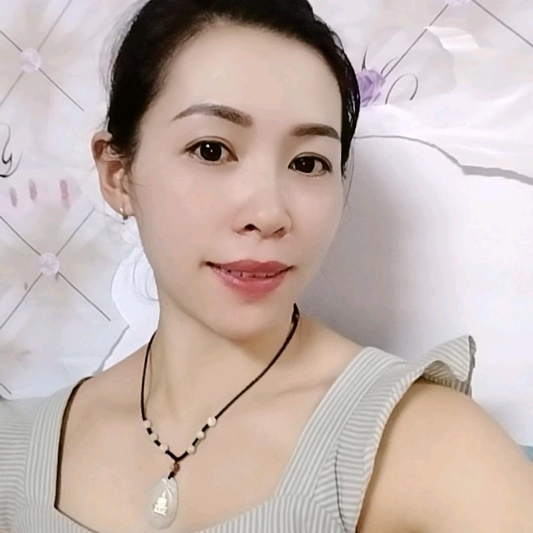 龍🐉女（记录生活）