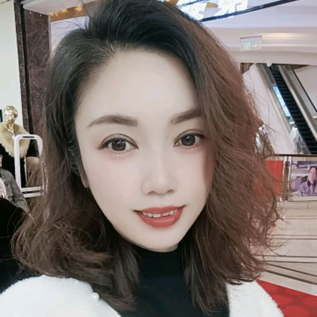 淡淡的女人
